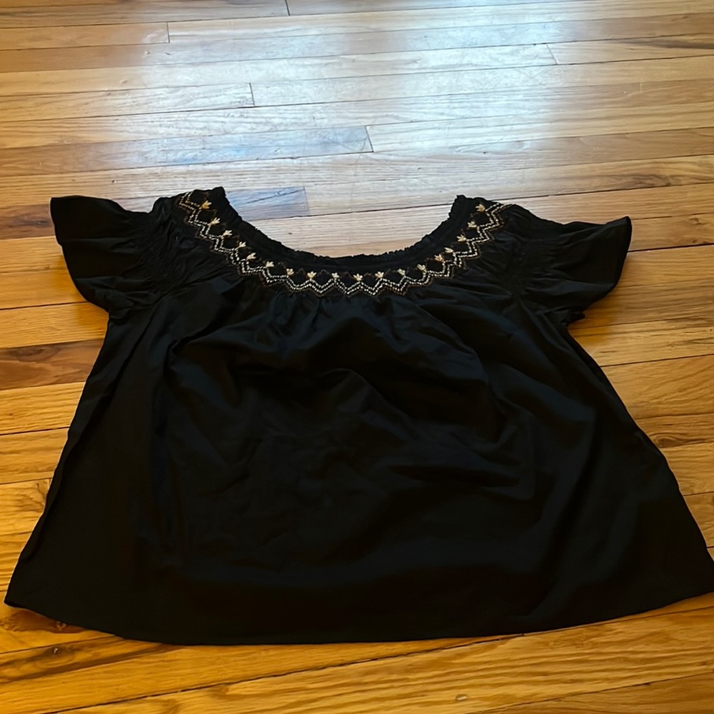 Old Navy blouse